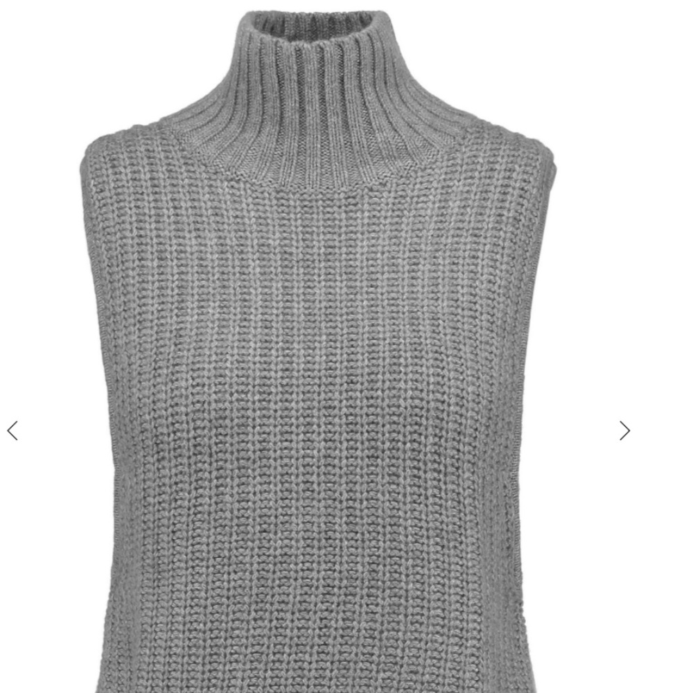 Autumn Cashmere Cropped knitted turtleneck top SM